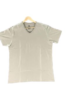 Camiseta Masculina Plus Slim Fit Gola V Cor Caqui