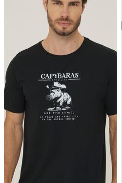 Camiseta Masculina Plus Size Capybaras Cor Branco Thoux