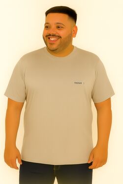 Camiseta Básica Plus Size Thoux 100% Algodão – Conforto Premium – Bege Secreto'